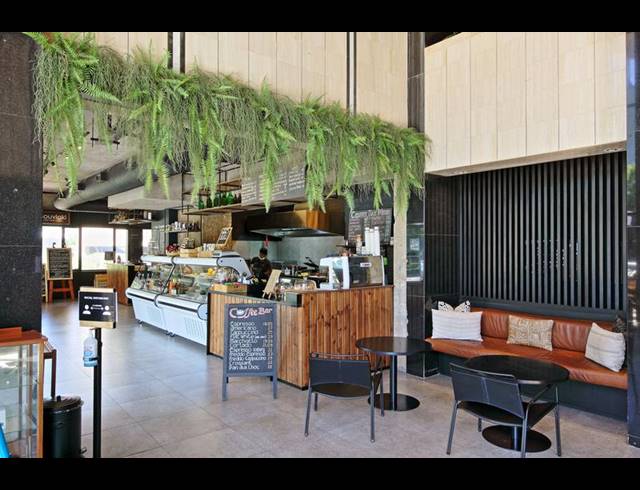 1 BEDROOM APARTMENT FOR SALE IN SANDTON CENTRAL